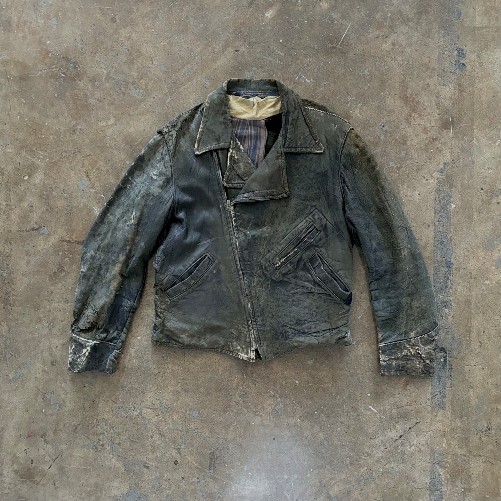 1930S RELIC BLACK LEATHER MOTORCYCLE JACKET L